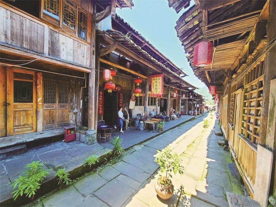 大快人心!李铁涉嫌五项罪名 或被判10年以上有期徒刑 球迷判轻了